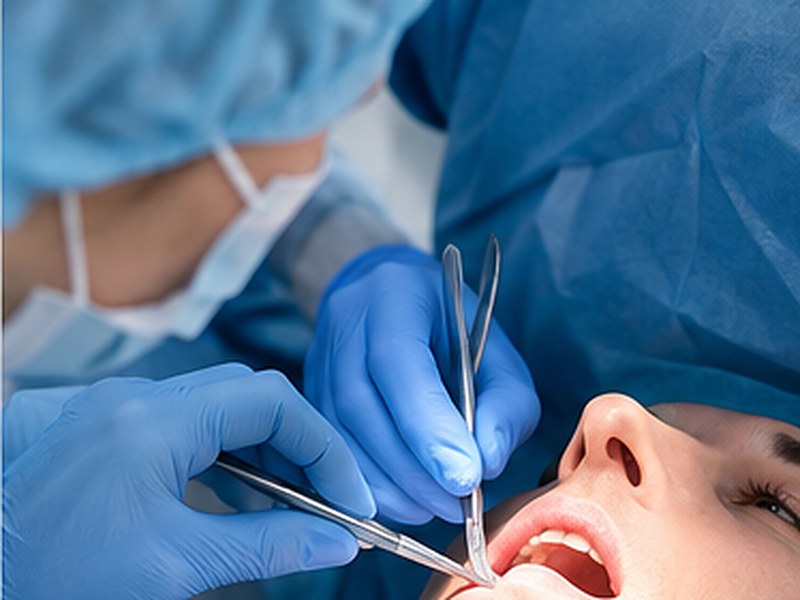 Radiografía panorámica para planificar una cirugía oral en Valencia